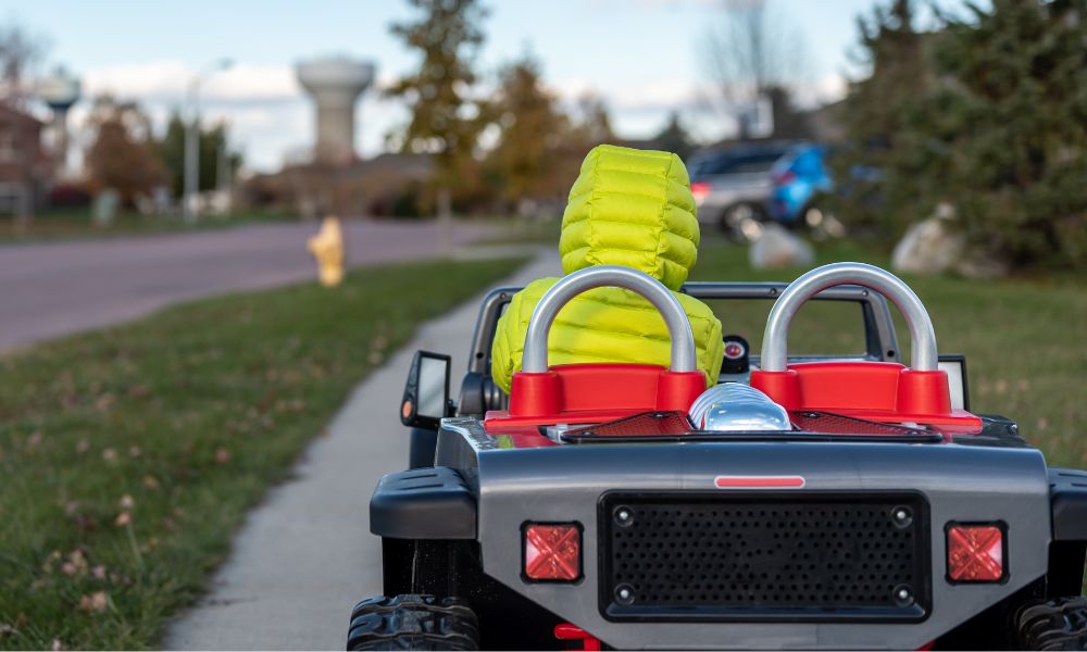 Do Kids Need To Wear Helmets on Power Wheels?